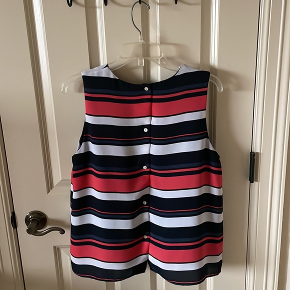 Banana Republic Striped Top! - Picture 5 of 7